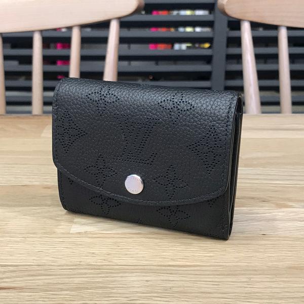 LOUIS VUITTON（ルイ・ヴィトン） 【新品同様】ルイヴィトン マヒナ