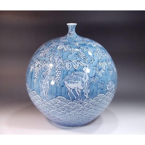 有田焼 染付青海波葡萄鹿絵花瓶｜陶芸作家 藤井錦彩 作 : 有田焼 藤井