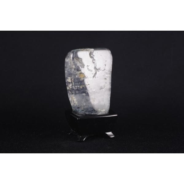 糸魚川産黒翡翠 原石磨き 190g /jad-21 : 天然石専門店名取貴石