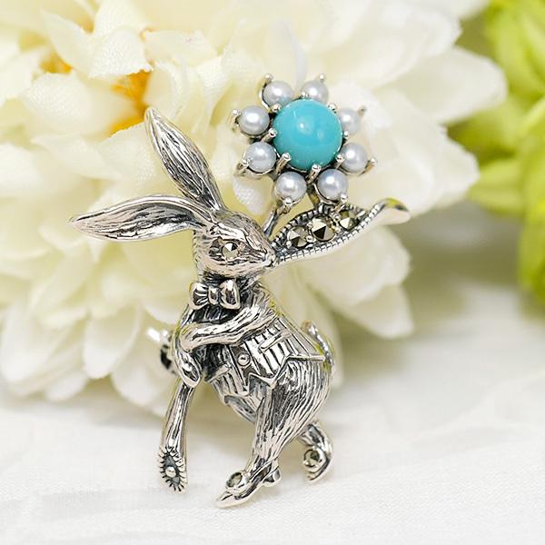 碌山 ターコイズ シードパール うさぎ ブローチペンダント おめかし