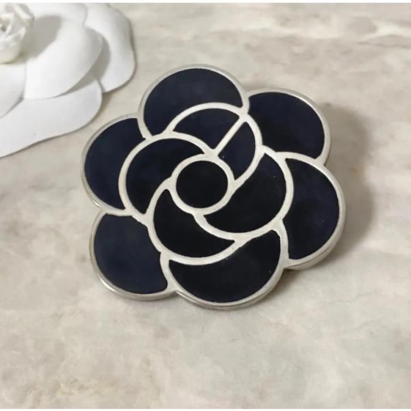 CHANEL（シャネル） ブローチ カメリア フラワー 花 ブラック シルバー
