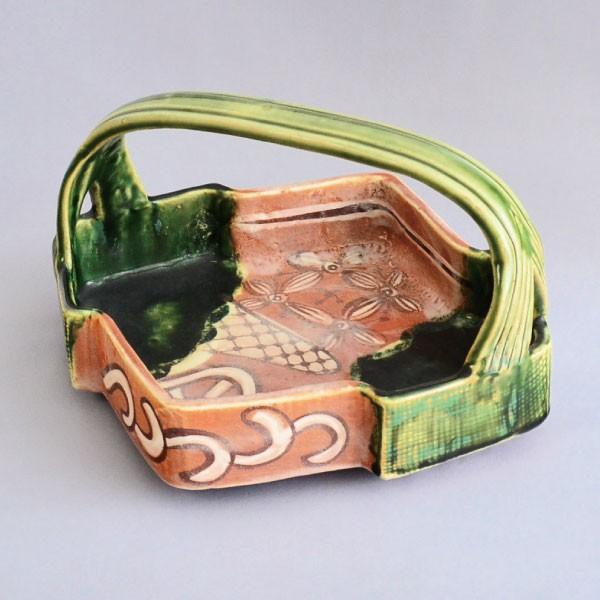 菓子鉢 茶道具 桑原小三郎 作 鳴海織部 松皮菱手付鉢 : 茶道具専門店