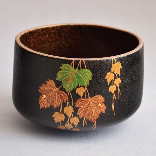 茶道具 茶碗 吉田華正 作 黒乾漆粉塗 蔦蒔絵茶碗 内梨地 : 茶道具専門