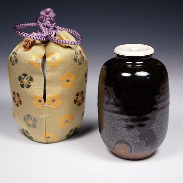 送料無料（茶道具/濃茶器）古瀬戸中興名物 在中庵肩衝茶入写し 笹田有