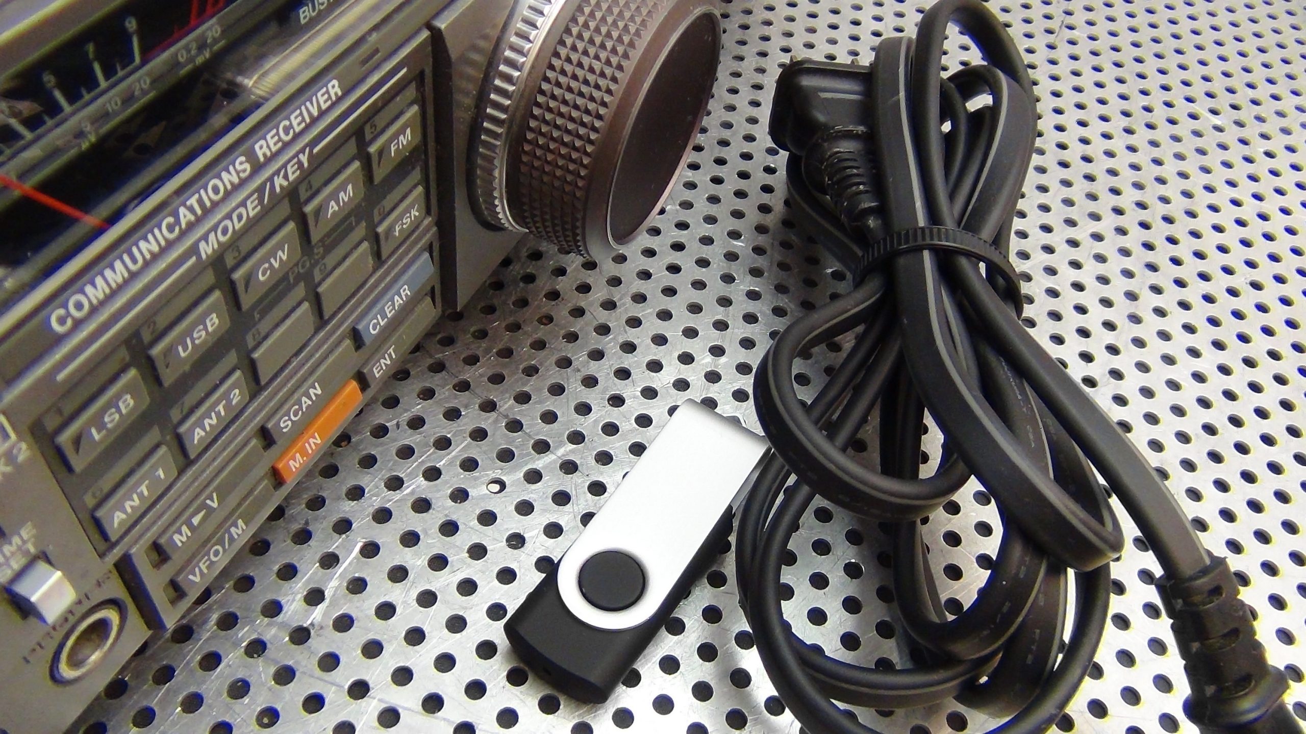 Kenwood R-5000 Receiver – Jahnke Electronics