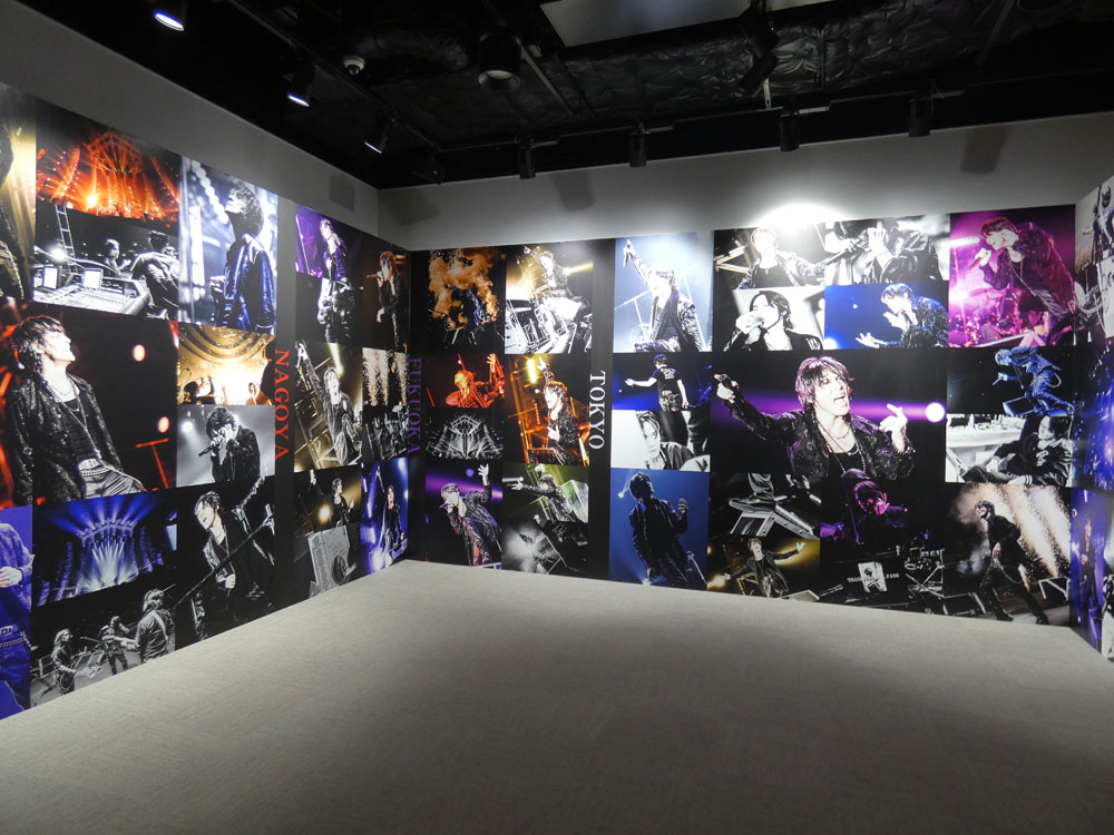 氷室に“また会える” 氷室京介展、大阪で開幕 | ラジトピ ラジオ関西