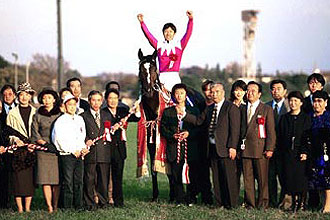 JRAホームページ｜データファイル｜競走成績データ