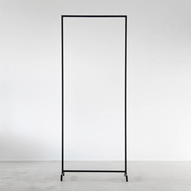 アイアンフレーム ハンガーラック – KANADEMONO