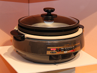 象印、水量目盛りがついた「土鍋風なべ」採用のグリル鍋 - 家電 Watch