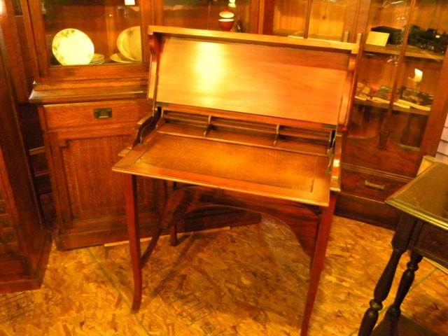 イギリス アンティーク家具 ライティングビューロ 1930年頃 822A