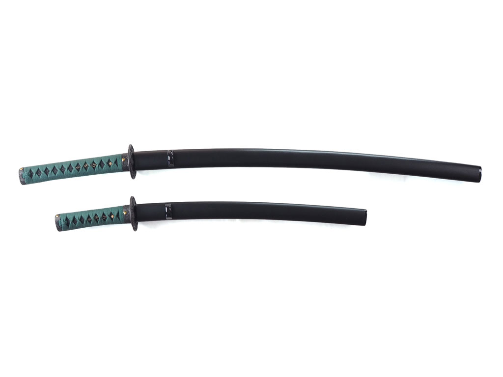 Amazon.co.jp: 葉隠刀剣 模造刀 黒斬剣 卍鍔 大刀 関市