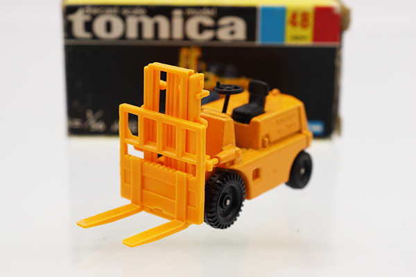 非売品】【希少】 ミニチュア ミニカー TUSK フォークリフト 3箱セット