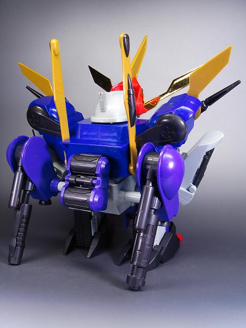 元祖SDガンダム NO-111 フォートレスエンペラーG