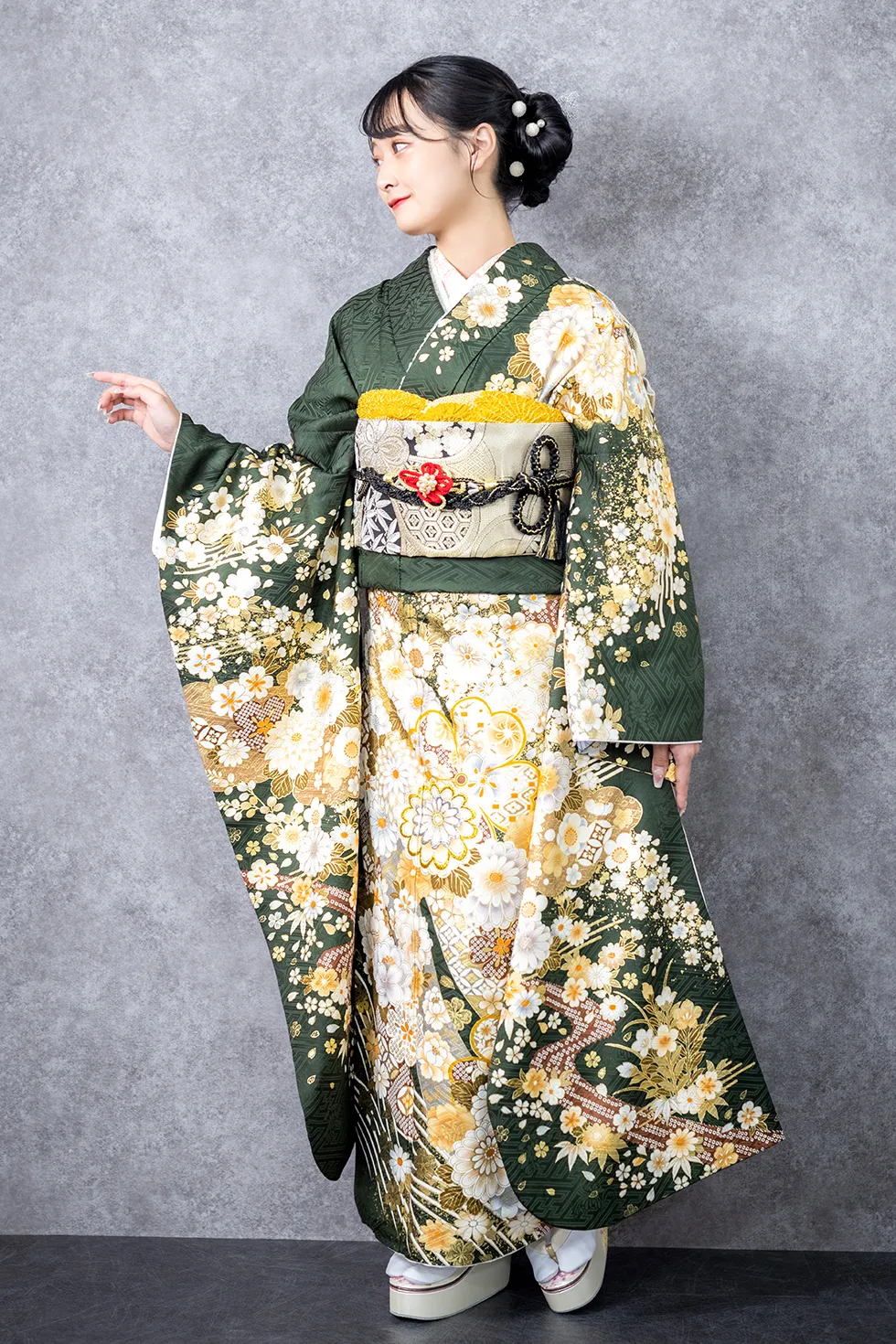 深緑のしめに菊［FS1162］ - 成人式振袖レンタル・販売のふりそでエイト