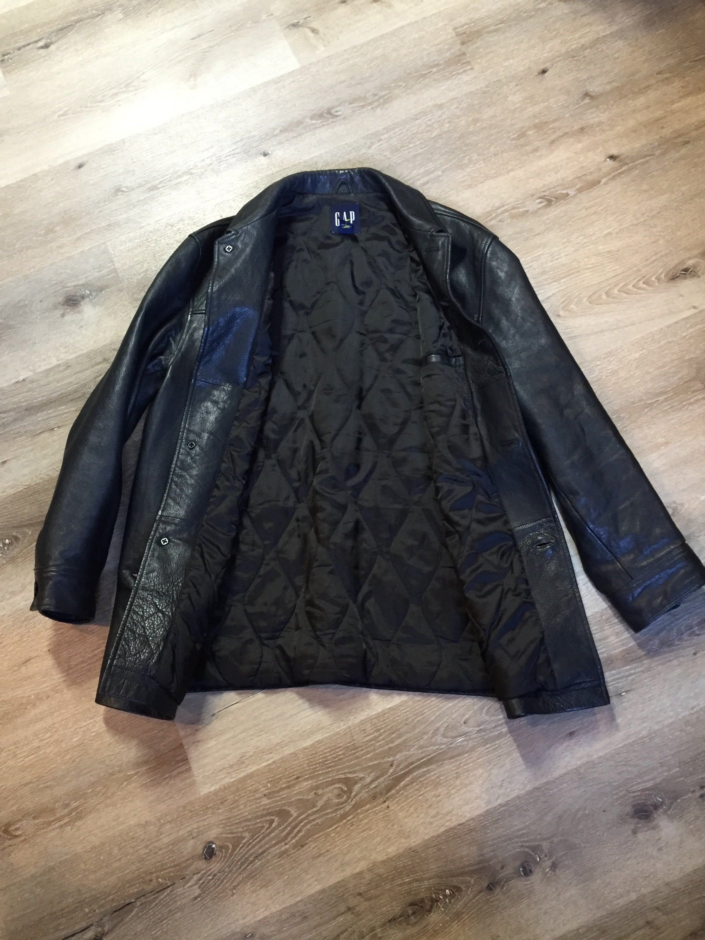 Gap Black Leather Jacket – KingsPIER vintage