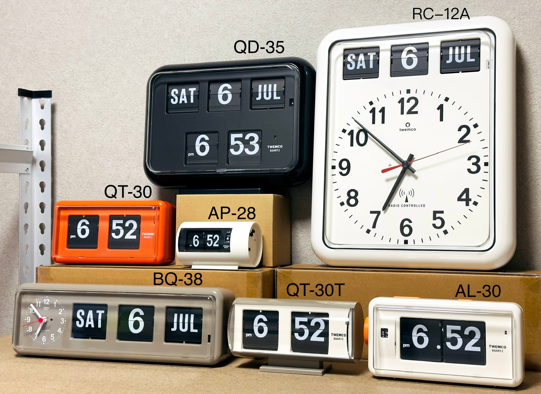 ☆動作品☆TWEMCO トゥエンコ パタパタ時計 AL-30グレー 目覚まし時計