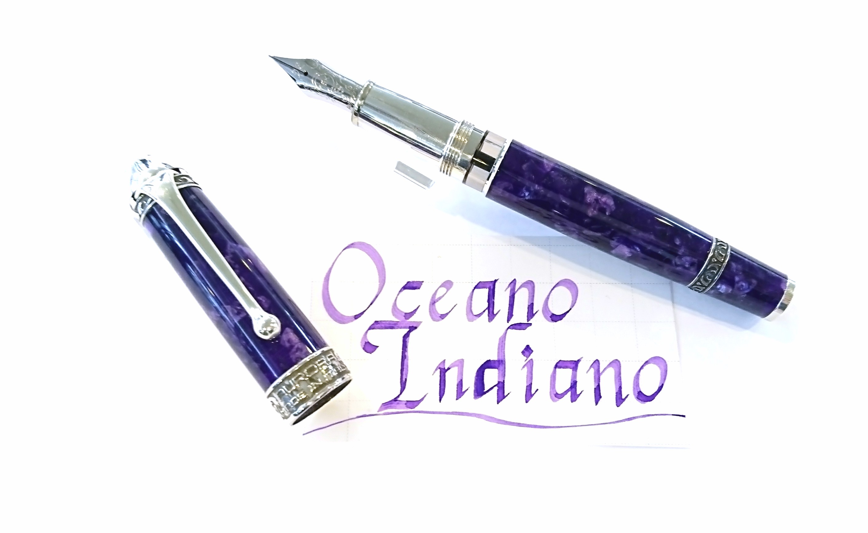 アウロラ限定万年筆「オチェアーノ インディアーノ」入荷いたしました