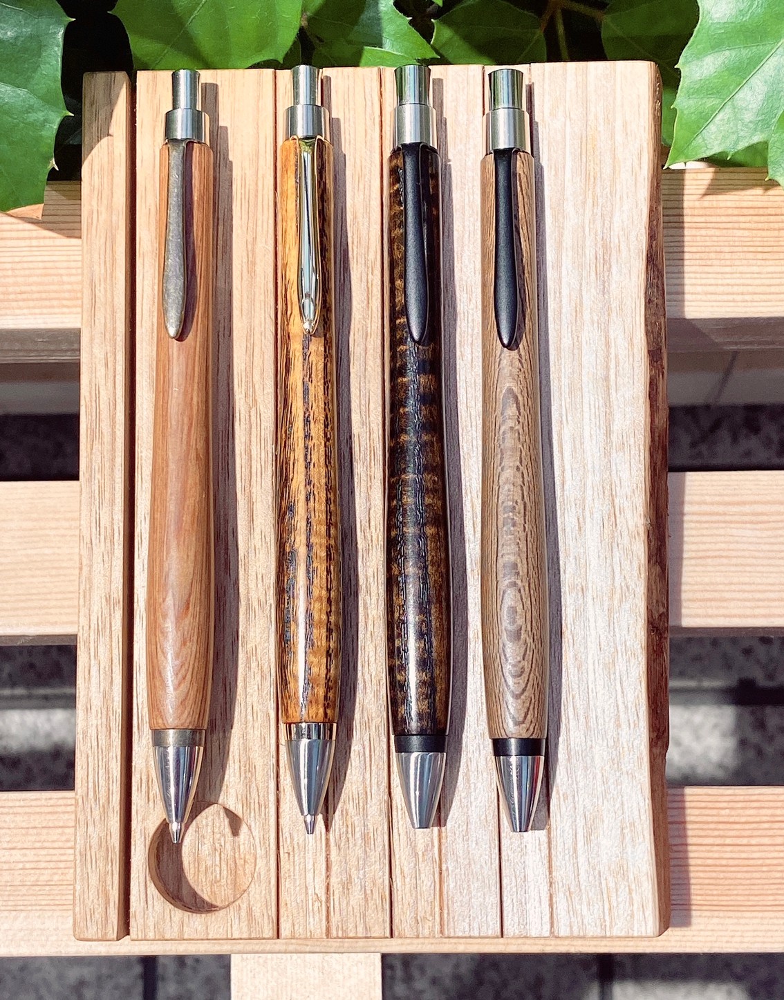 こだわりの逸品！大阪が生んだ木軸筆記『Woodpen craft(ウッドペン