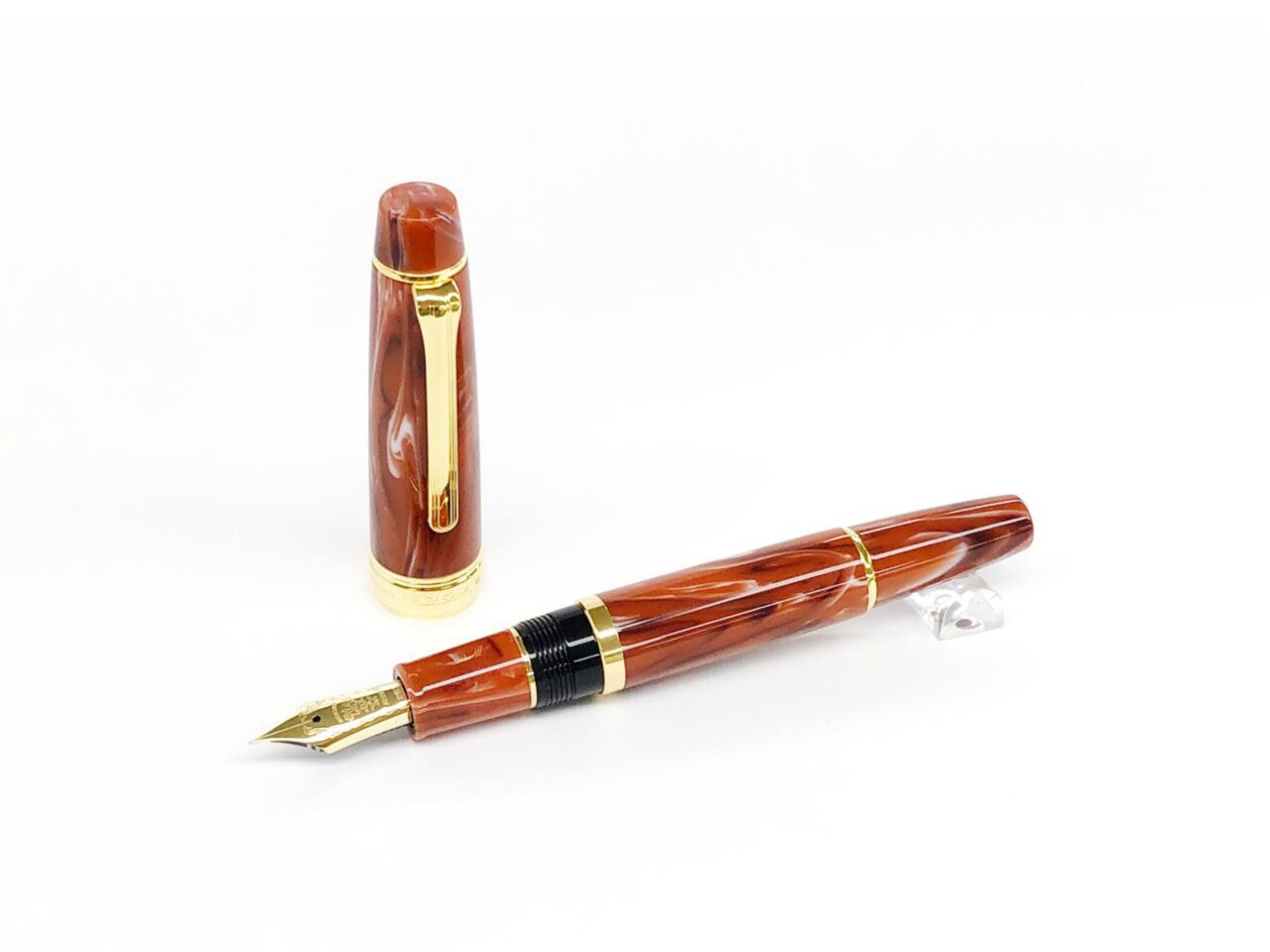 ナガサワ文具センター創業141周年記念万年筆「Swell」 | ナガサワ文具