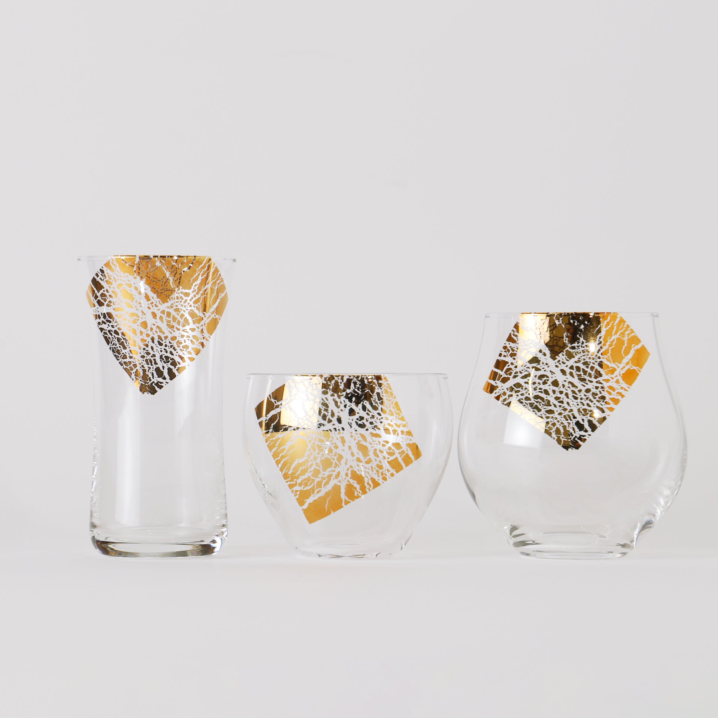 金箔のひび割れをデザインした和モダンなサケグラスセット | の酒器