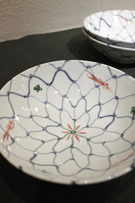 正木春蔵 色絵染付 魚藻文 端反皿 2点セット 正木春蔵 色絵染付 魚藻文