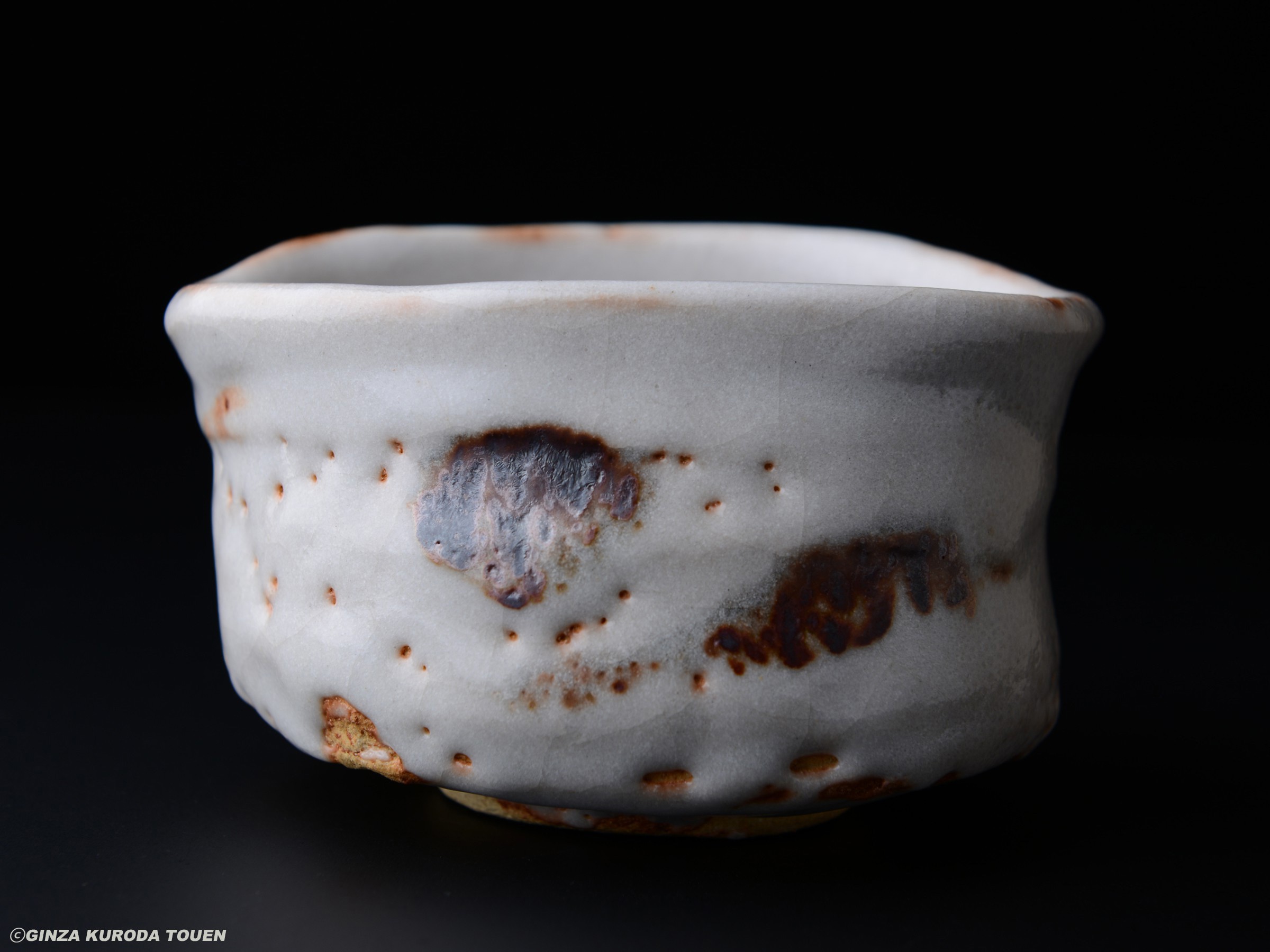 加藤唐九郎 志野茶碗 [銘・如意] | 銀座 黒田陶苑