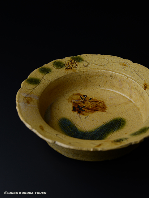 北大路魯山人作 黄瀬戸 丸皿 星ヶ丘茶寮銘 UM740 NT7 北大路魯山人作