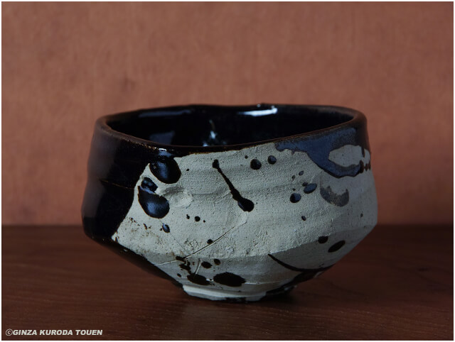 鯉江良二 引出し黒茶碗 【公式通販】