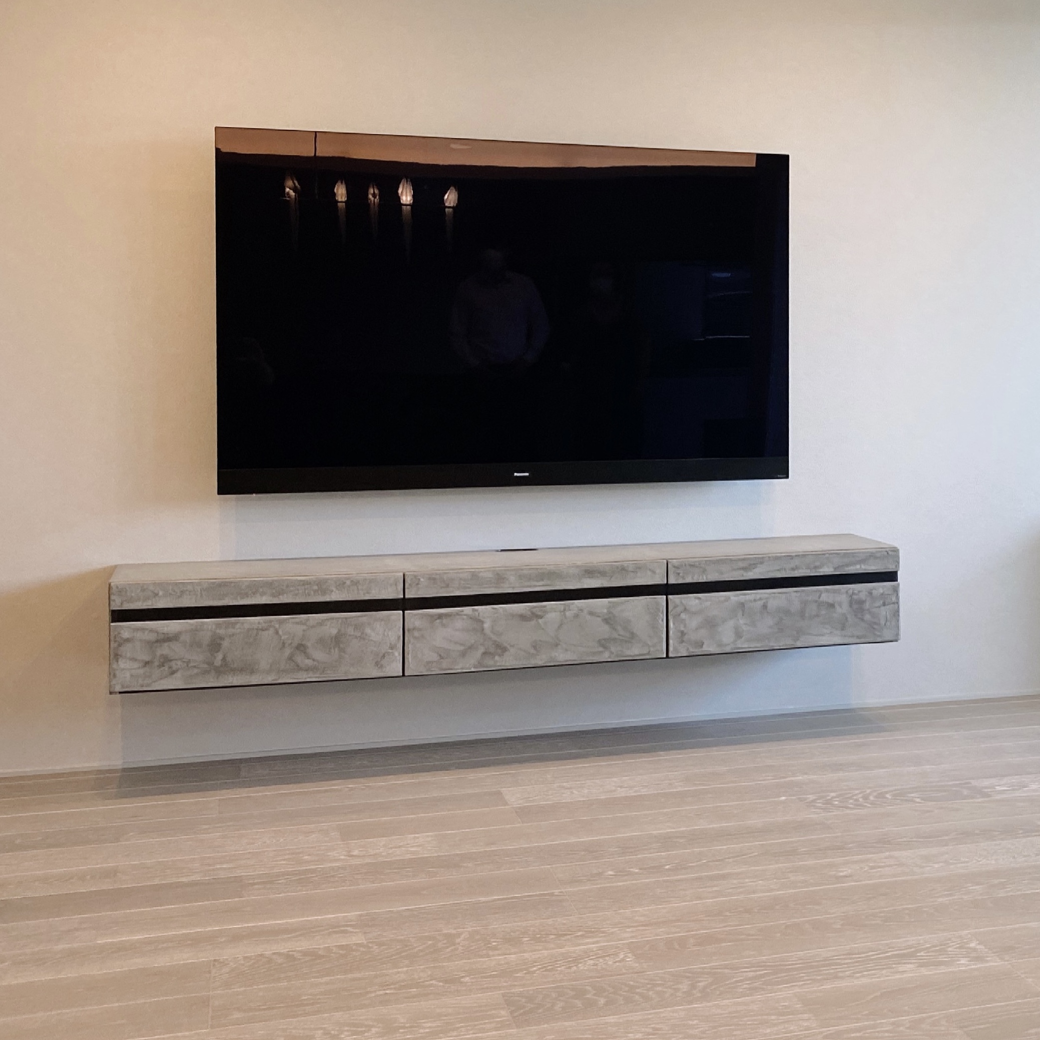 組み立て簡単なテレビ台の購入なら株式会社リーフ