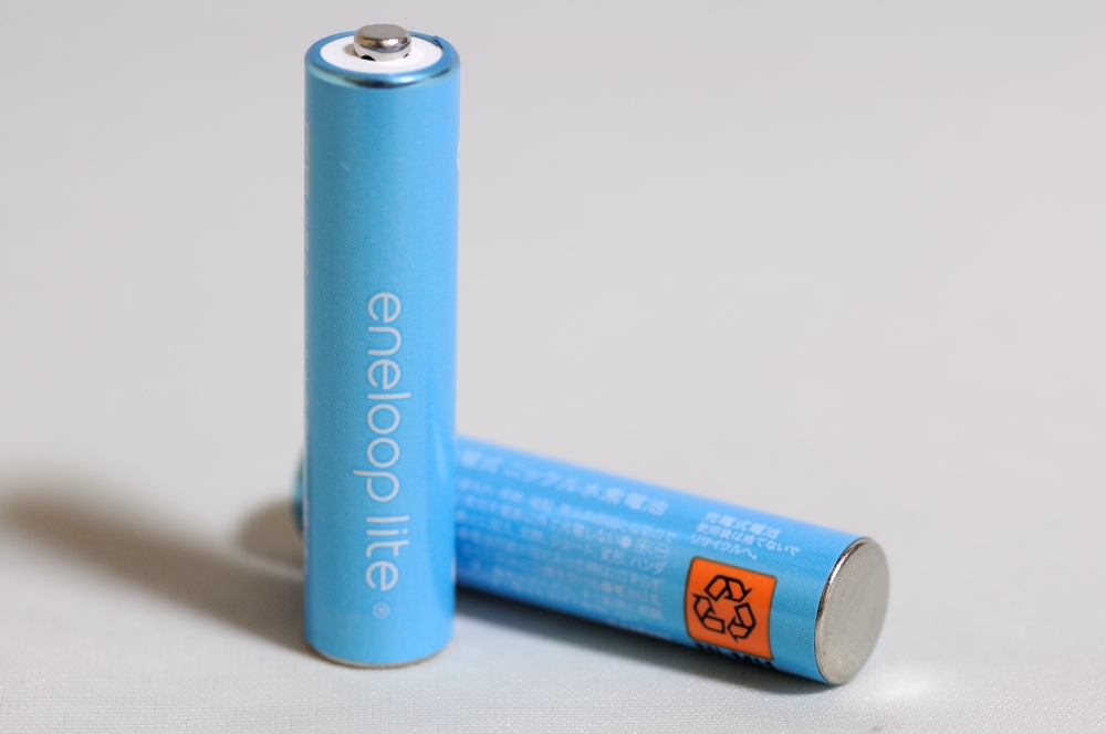 SANYO eneloop lite （エネループライト） : モモンハン日記