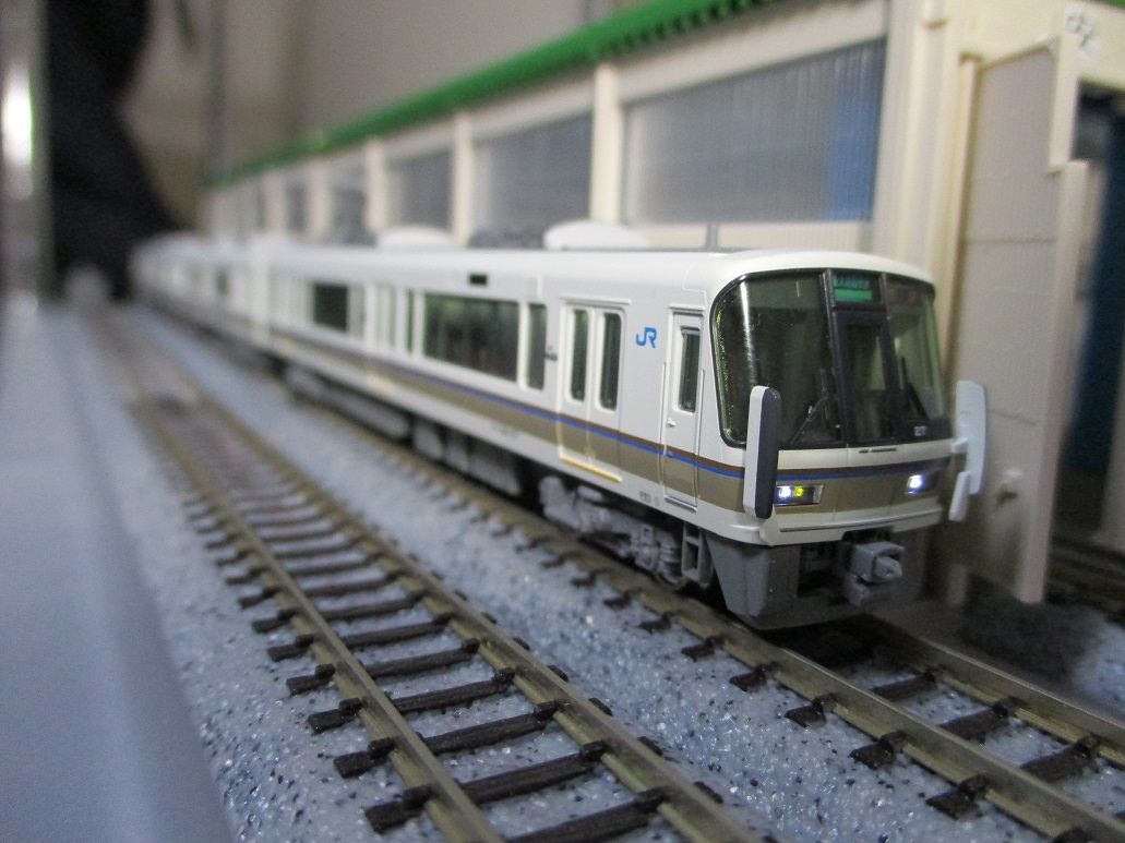 Nゲージ KATO 221系 大和路快速 8両セット KATO 221系 大和路快速 8両