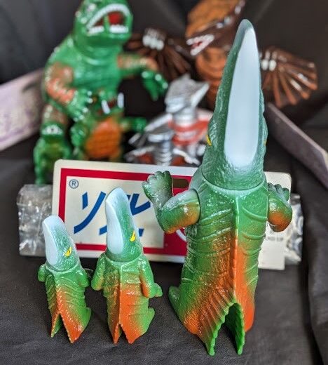 昭和ガメラ＆ギロン＆ギャオス（日東復刻）ソフビフィギュア9体セット