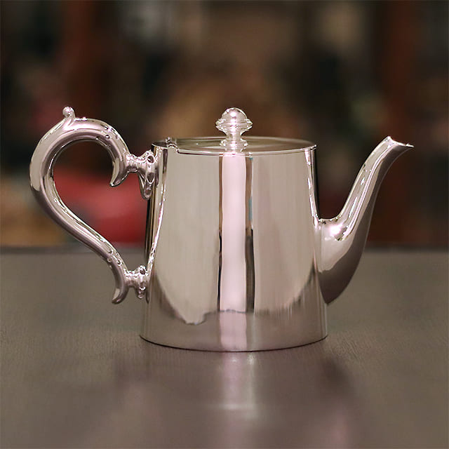 英国 ナショナル トラスト オークリー ミニチュア ティーセット 【公式