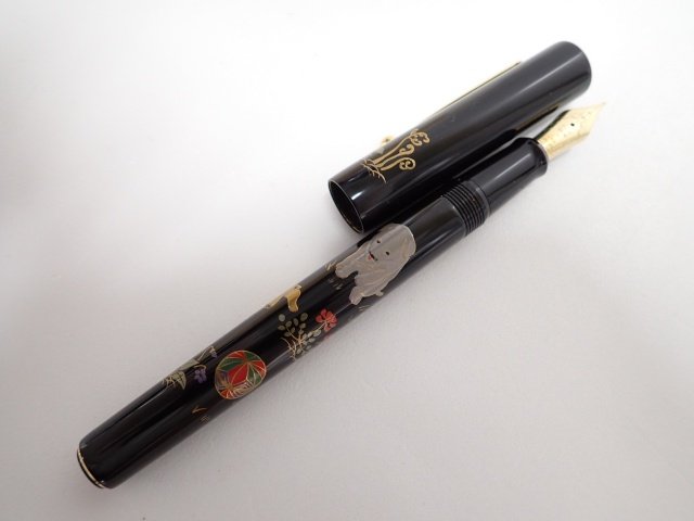 金地獅子、万年筆、蒔絵 金地獅子、万年筆、蒔絵