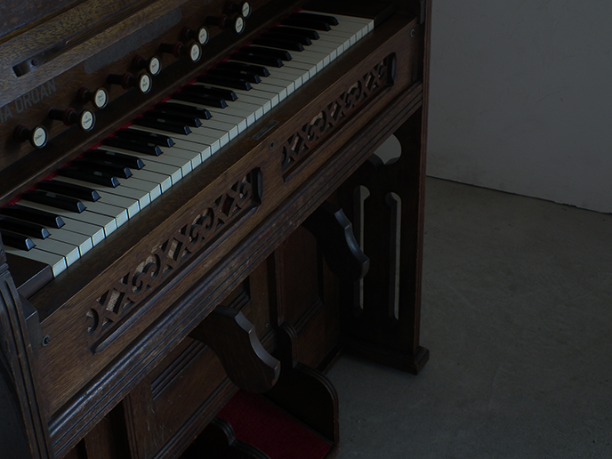 アンティーク YAMAHA 古いオルガン 鍵盤楽器 | MANSIKKA