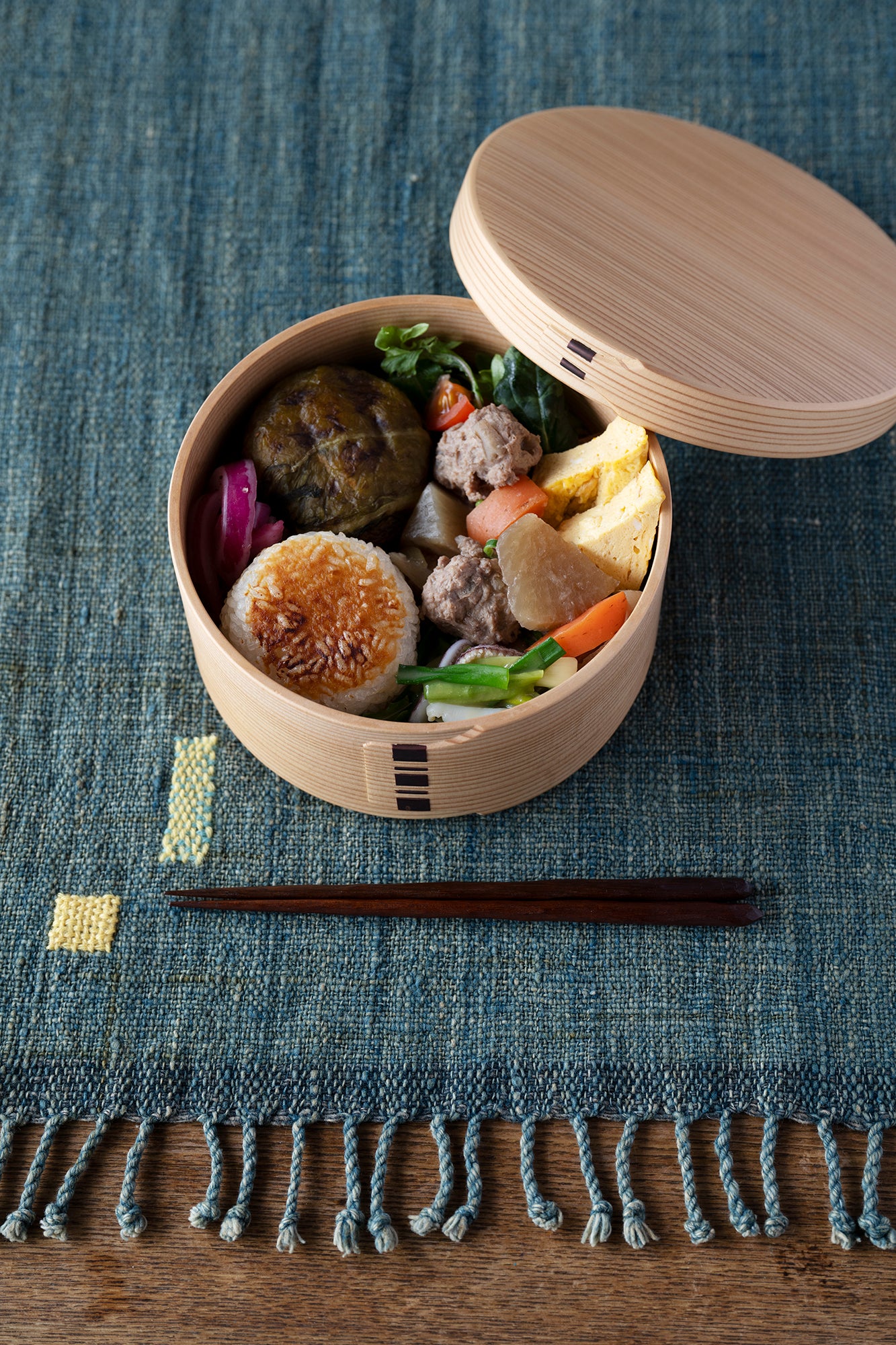 大館・栗久の栗盛俊二さんに聞く「曲げわっぱ」の選び方・使い方と、