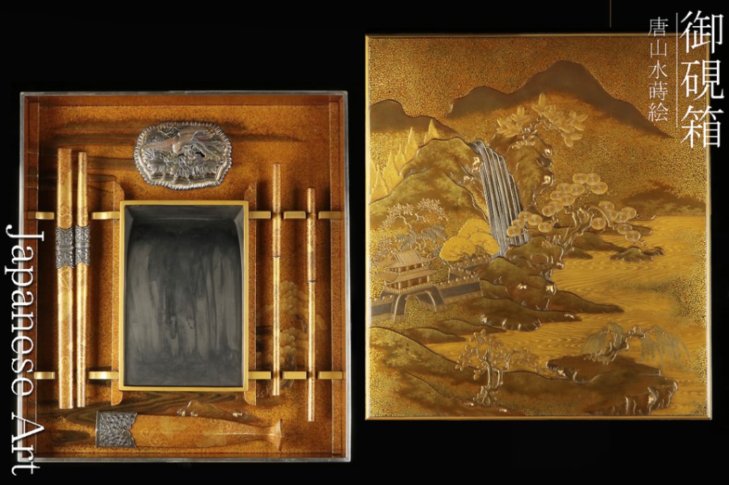 漆器 金箔 松と紅葉 蒔絵 梨地 小箱 小物入れ 時代物 漆器 金箔 松と