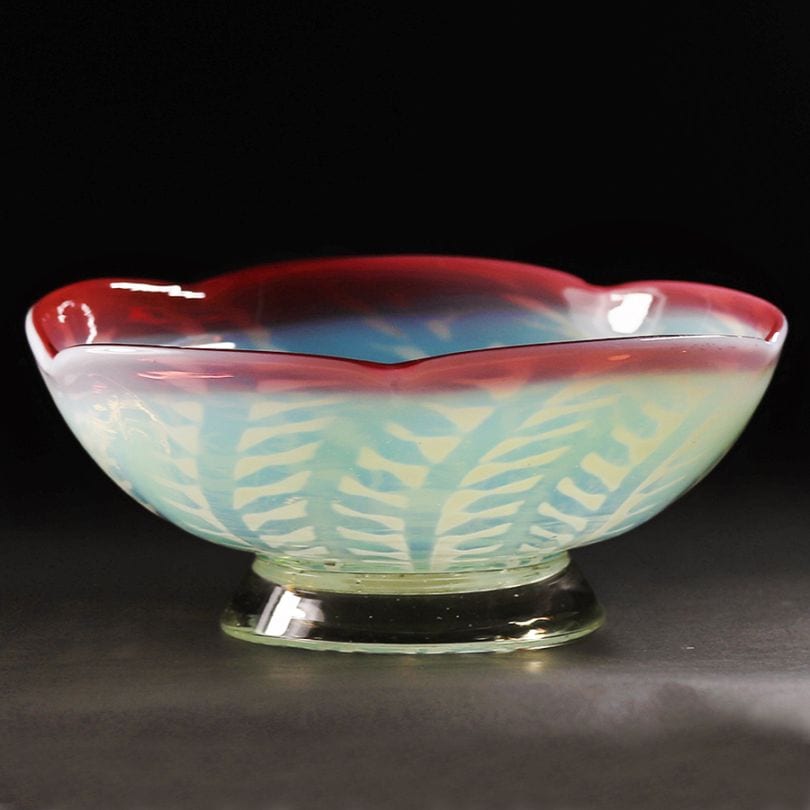 大正時代 乳白赤縁 輪つなぎ文様 なつめ型 太脚 氷コップ 大正時代