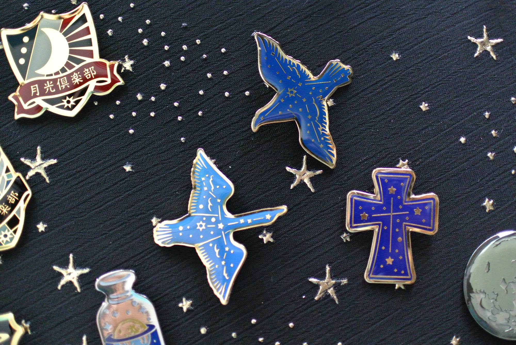 ディズニー 星座 ピンバッジ 8種セット ディズニー 星座 ピンバッジ 8