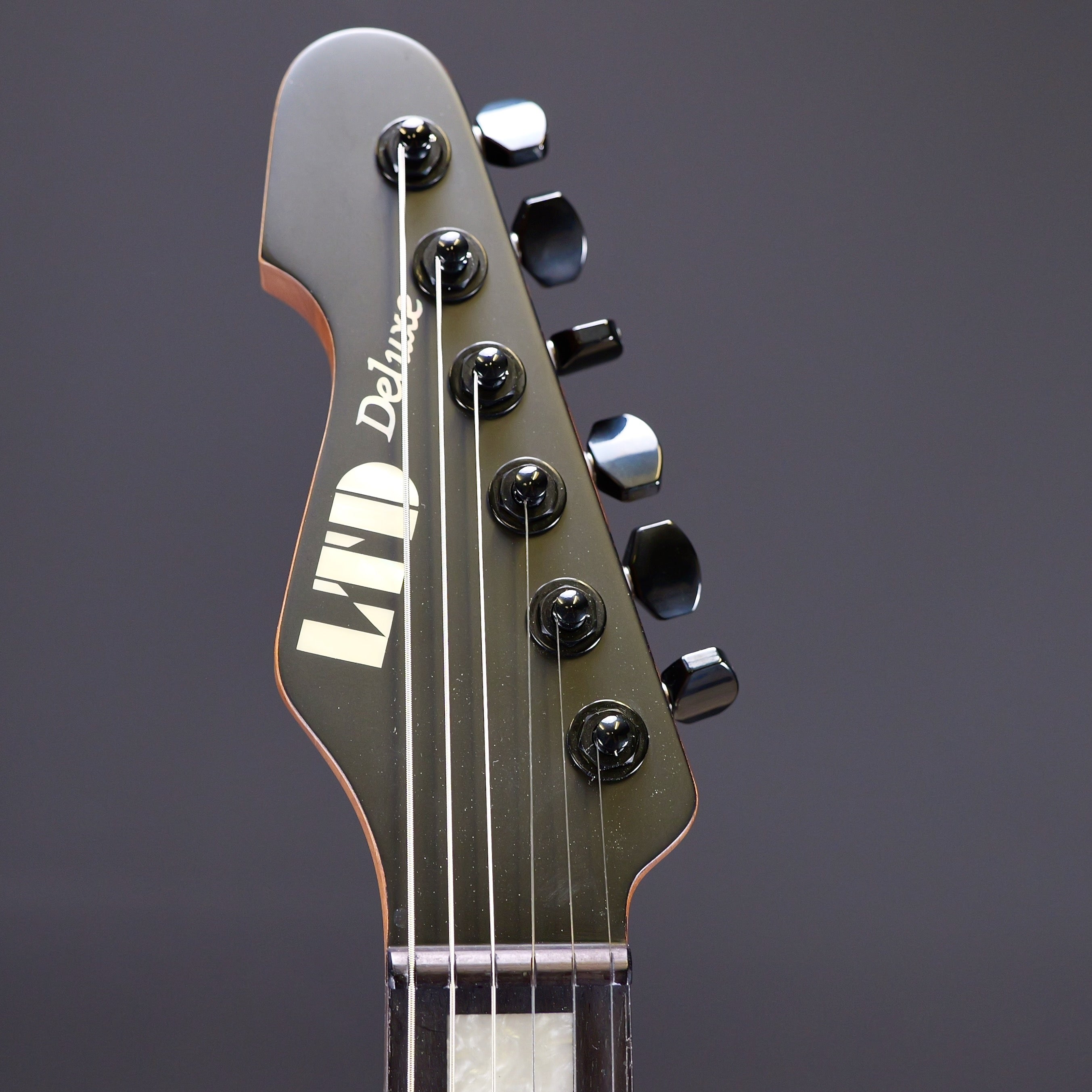ESP LTD XJ-1 HT Black Blast – Matt's Guitars