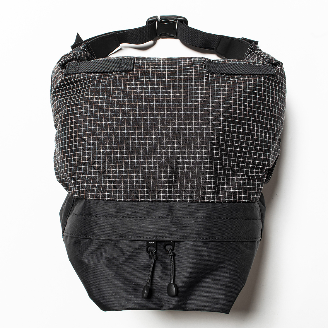 Bungee Leather Neck Strap Off Black | meanswhile