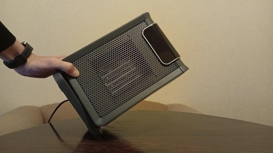 脱衣所が寒い問題」ついに解決。数秒で温風が出るAmazonベーシックの