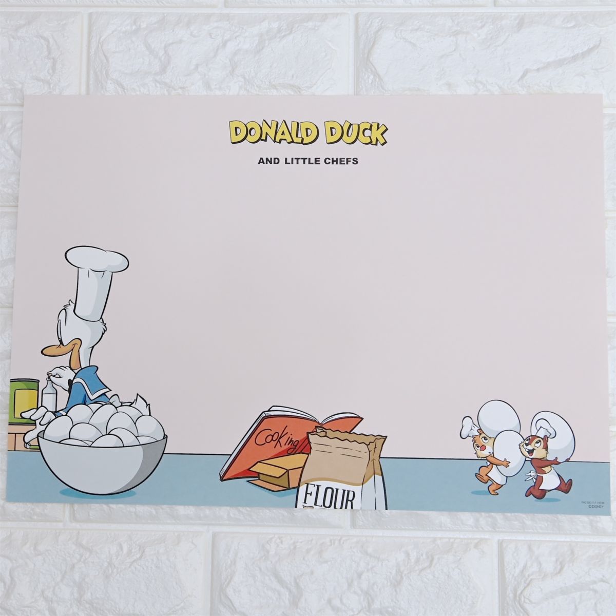 チップ＆デールのかわいいサプライズも！ディズニーストア「ドナルド