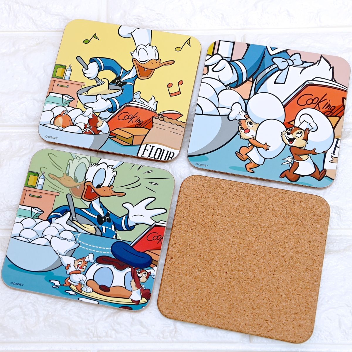 チップ＆デールのかわいいサプライズも！ディズニーストア「ドナルド