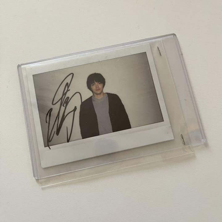 tripleS VV Kaede カエデ 直筆 サイン ポラロイド チェキ ポラ tripleS