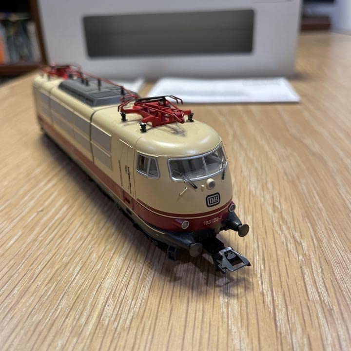 入手不可能メルクリンHOドイツ国鉄電気機関車 No3153廃番品 入手不可能