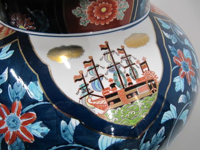 有田焼四君子鶴絵壺