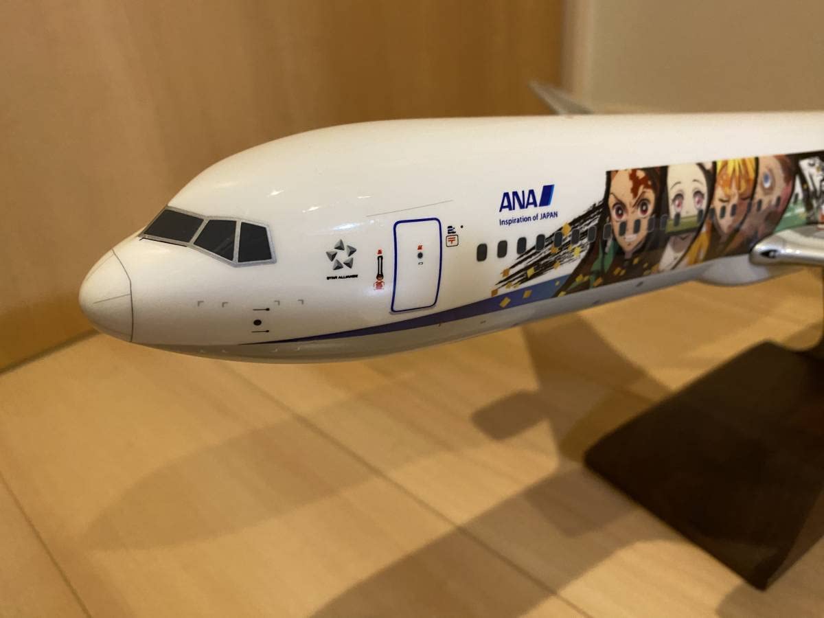 新品◦未展示】ANA 747 1/100 スタンド付き パックミン 新品◦未展示