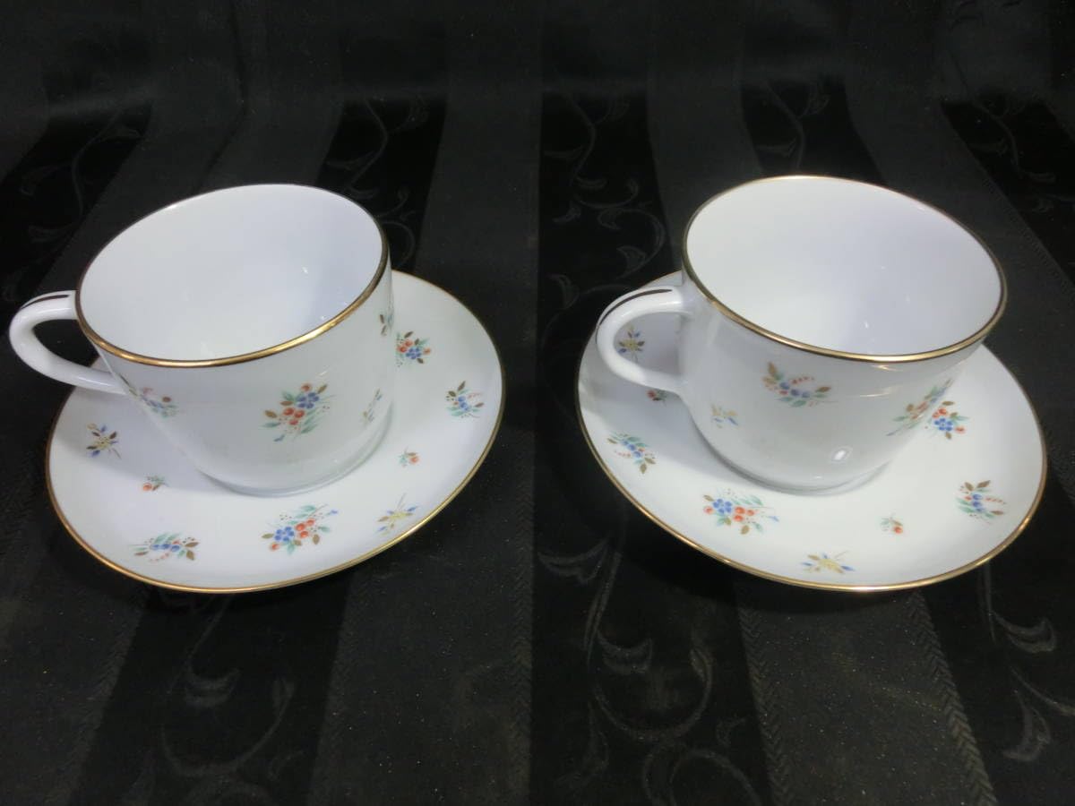 日本陶器会社 ティーカップセット 2脚 3脚 花柄 デザート皿 金彩 バラ