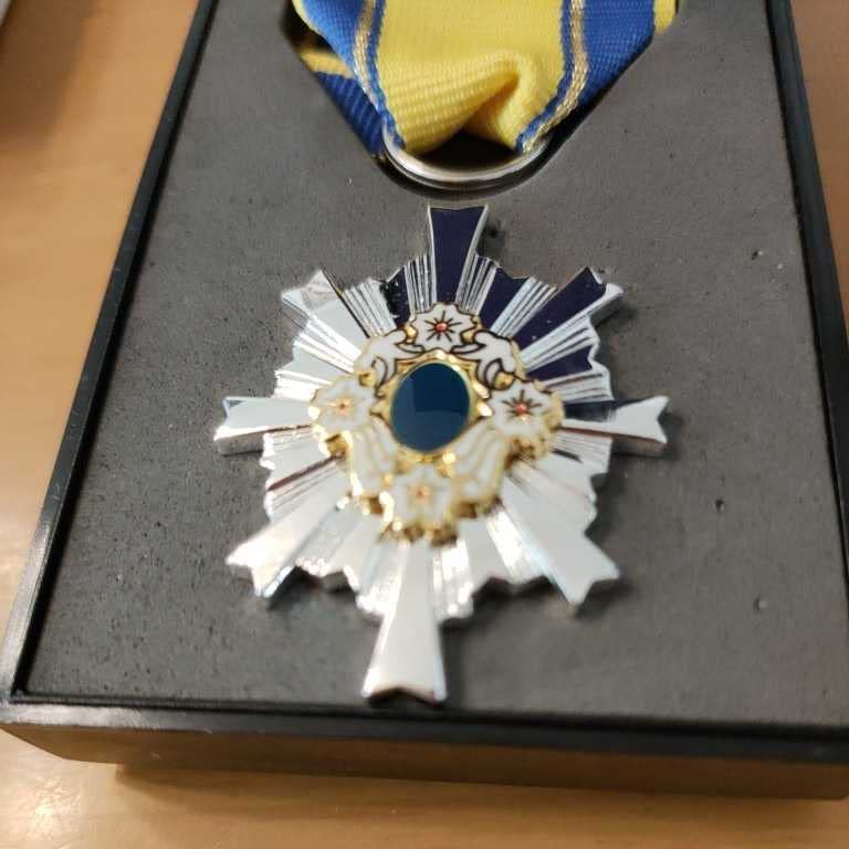 Yahoo!オークション -「防衛記念章」(徽章) (小物、アクセサリー)の